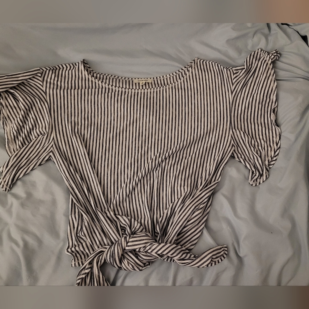 Max Studio Navy and White Striped Tie Waist Blouse